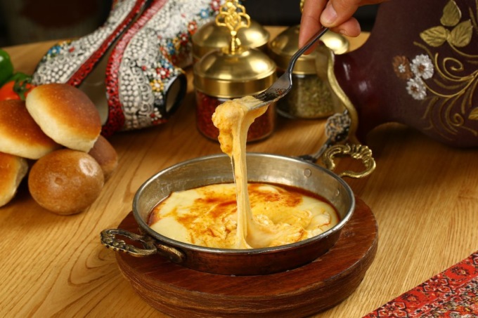La polenta concia, una ricetta perfetta per i giorni della merla