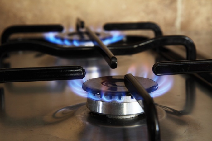 Ci risiamo, siamo ancora alle prese col caro gas: ecco perché