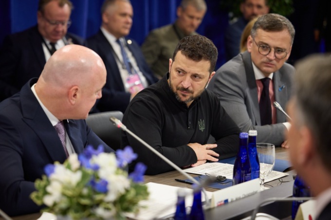 Zelensky pronto a un accordo e la Cina potrebbe avere un ruolo (per via della sua influenza su Mosca)