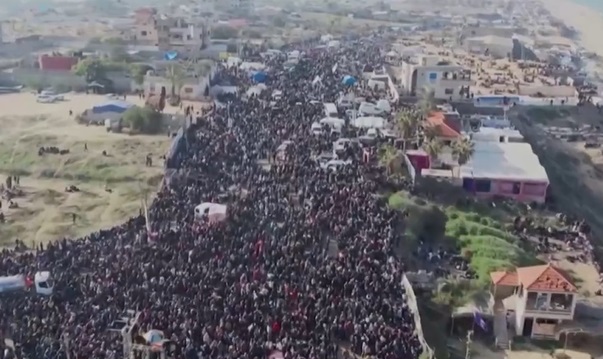 Perché Israele ha bloccato il rientro di migliaia di palestinesi nel Nord di Gaza