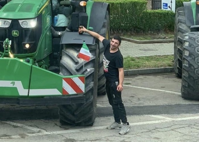 Travolto da un silos di mangime, muore sul lavoro a 32 anni