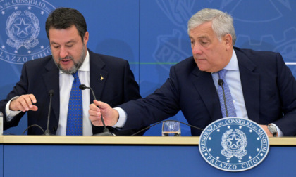 Dopo le cartelle esattoriali della Lega, ora la riduzione dell'Irpef targata FI