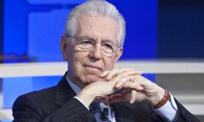 Mario Monti: "Sbagliato che Meloni si sostituisca a Von Der Leyen nei rapporti con Trump"