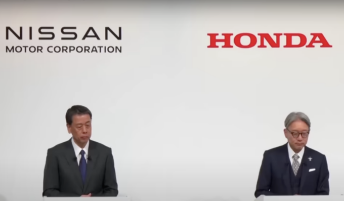 La fusione tra Nissan e Honda è saltata: le cause del mancato accordo. E spunta Foxconn