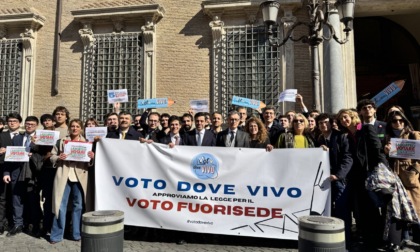 I promotori del referendum (su licenziamenti, contratti e cittadinanza) chiedono l'election day e incontrano il Governo