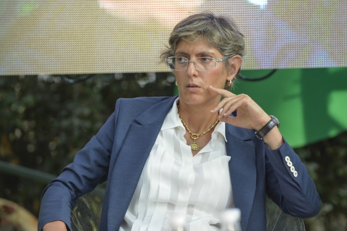 Bozza sul fine vita, cure palliative imposte e controllo centralizzato. Ira delle opposizioni: “Vergognoso, inaccettabile"