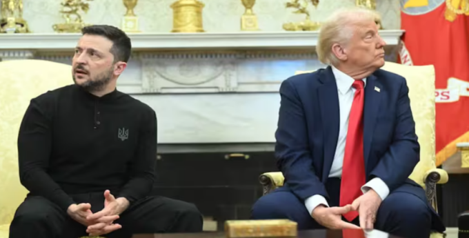 Trump ordina la sospensione immediata di ogni assistenza militare all’Ucraina
