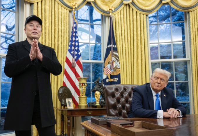 Le reazioni in Italia a Elon Musk (“Usa fuori dalla Nato”, “Senza Starlink Kiev crollerebbe”)