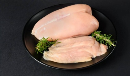 Petto di pollo, pesce, affettati e basilico: i richiami alimentari della settimana (prodotti e lotti da non mangiare))