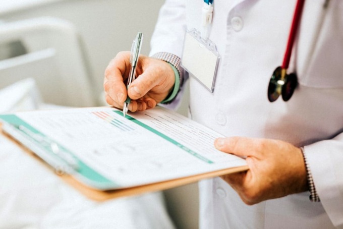 Milioni di italiani senza cure: quanti medici di base mancano in ciascuna Regione