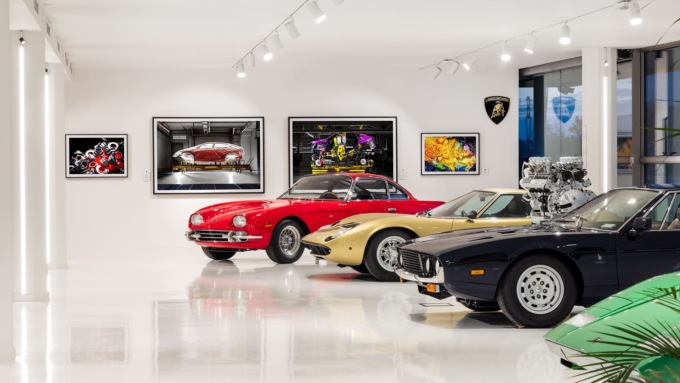 Novità al Museo Lamborghini, al via una nuova esposizione fotografica
