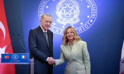 Incontro Meloni-Erdogan a Roma su intese commerciali, immigrazione e dossier internazionali