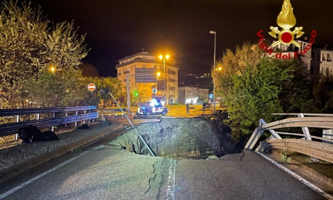 Maltempo: padre e figlio trascinati dalla piena del torrente. Ritrovati i corpi