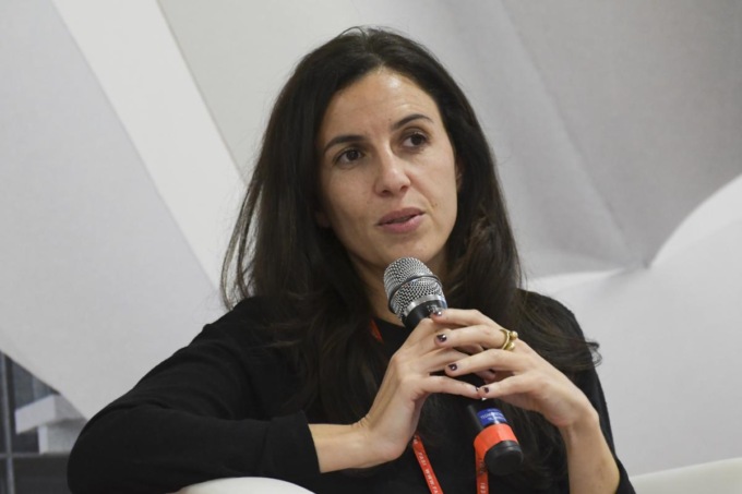 La giornalista Francesca Mannocchi, affetta da sclerosi multipla: “Costretta a pagare per gli esami necessari”