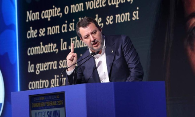 Il Governo taglia del 70% i fondi per la manutenzione delle strade. Salvini: “Non c’entra il Ponte sullo Stretto”