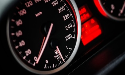Mercato auto Europa marzo 2025: leggera crescita, +2,8%
