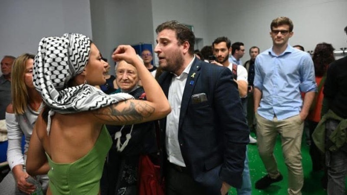 Chi sono gli scrittori dell’incontro saltato al Salone del libro dopo le contestazioni Pro Pal