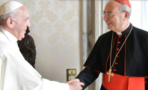 "Habemus Papam": chi è Dominique Mamberti, colui che darà l'annuncio
