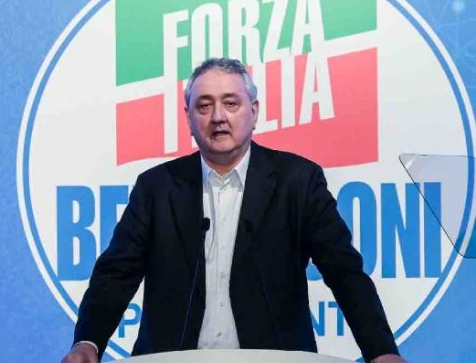 Green Deal, Meloni attacca l’approccio ideologico: “Pragmatismo a tutela della competitività industriale”