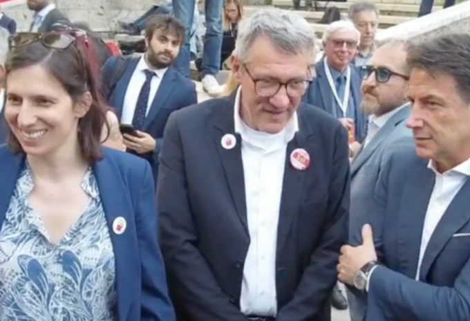 Sit-in del Pd davanti alle sedi Rai. “Referendum oscurati”