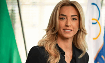 Silvia Salis si prende Genova: "Noi più competenti, solidi e civili di questa Destra"