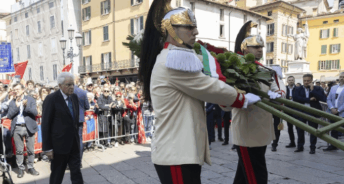 Piazza della Loggia, 51 anni dopo: Mattarella ricorda una ferita ancora viva