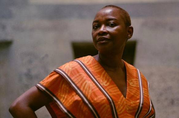 Giuli, la Biennale 2026 nel solco di Koyo Kouoh: “In minor keys” sarà la sua eredità