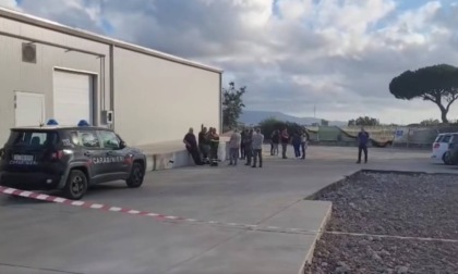 Cade da un montacarichi nel caseificio, 75enne muore sul lavoro
