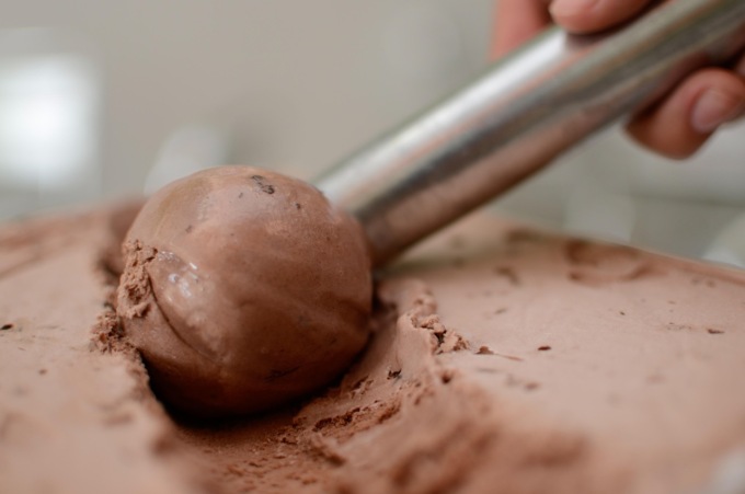 Dolce col gelato: la ricetta del semifreddo biscotto