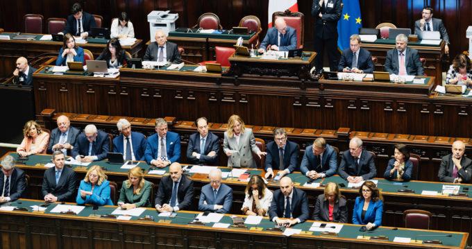 E’ ancora scontro sul Decreto Sicurezza licenziato alla Camera. L’opposizione: “E’ la fine della democrazia”