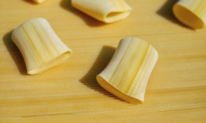 Paccheri ripieni di pesce, un primo raffinato dal sapore di mare