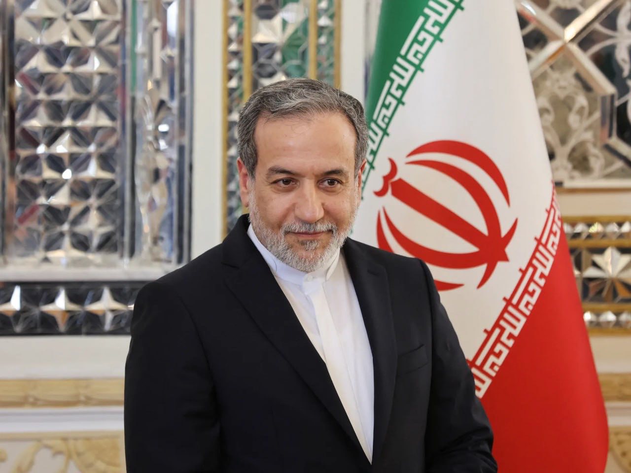 Oggi a Ginevra il capo della diplomazia iraniana incontra Ue, Francia, Germania e Inghilterra