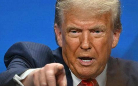 Perché secondo Trump i bassi costi del petrolio costringeranno Putin alla resa in Ucraina