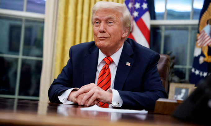 Dazi, Trump si rimangia la proroga della proroga (della sospensione): "Forse non servirà"
