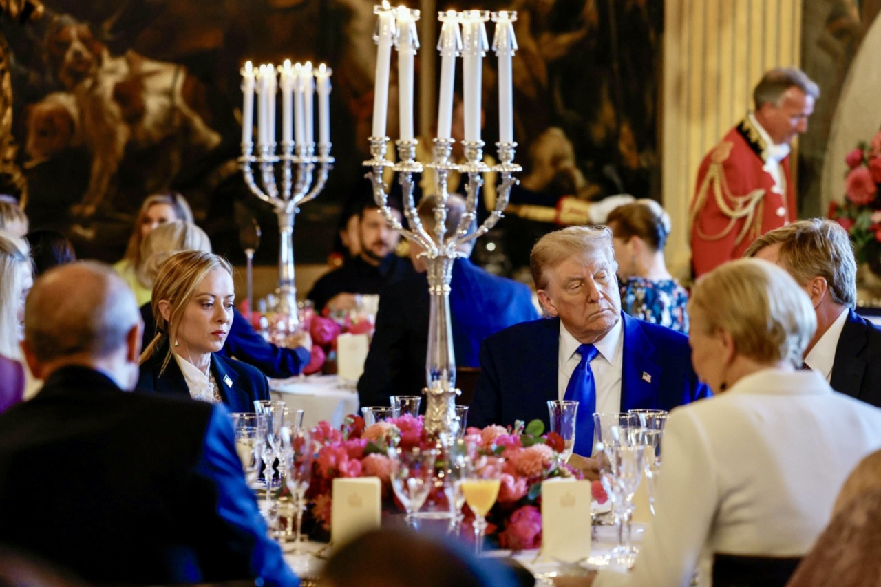 Trump attacca per la terza volta Meloni: "Non sosterremo l'Italia". La premier: "Tregua notizia eccellente"