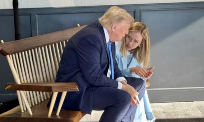 Meloni-Trump: bilaterale su una panchina per parlare di Medioriente ed economia