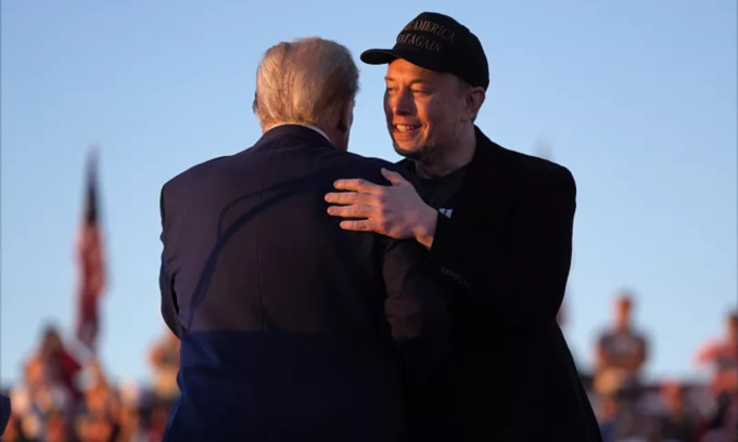 Musk critica il Bilancio, rompe con Trump e invoca l'impeachment. "Elon è impazzito"