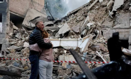 Raid russi su Kiev, almeno 15 morti