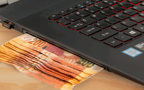 In Italia il crimine cambia volto: calano i reati per strada, cresce il rischio online