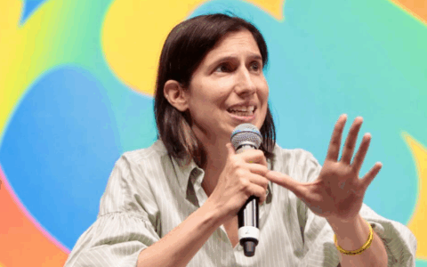 Schlein: “Meloni abituatevi, non vi faremo più il favore di dividerci e vi batteremo”