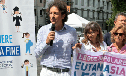 Eutanasia legale: l'Associazione Coscioni "sfida" il Governo, 25.000 firme in pochi giorni