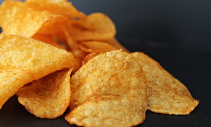 Alimentazione a scuola, 4 studenti su 10 fanno merenda ai distributori automatici