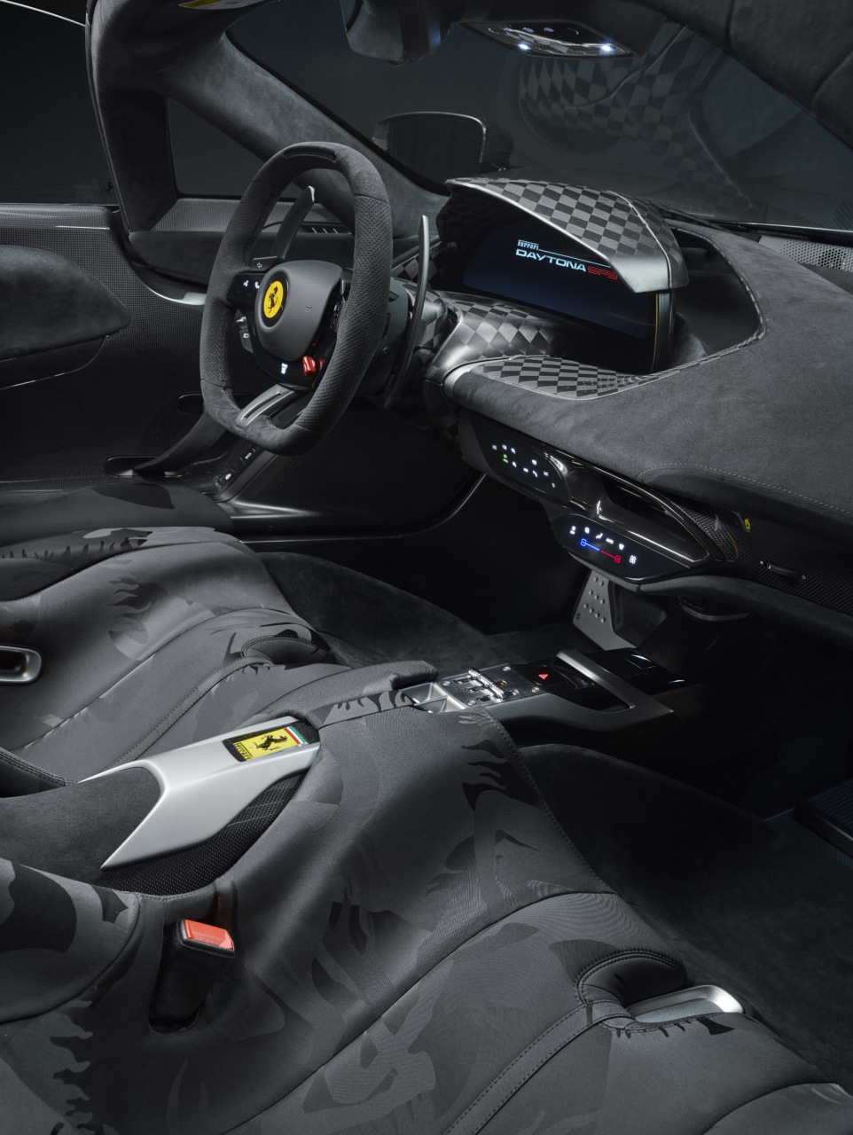 2025_05_Ferrari_SP3_80087_0364fcf3-ac21-47f9-8758-e33153046245