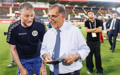 All’Aquila vince la solidarietà (e la Nazionale Cantanti): ministri e parlamentari in campo per la Partita del Cuore