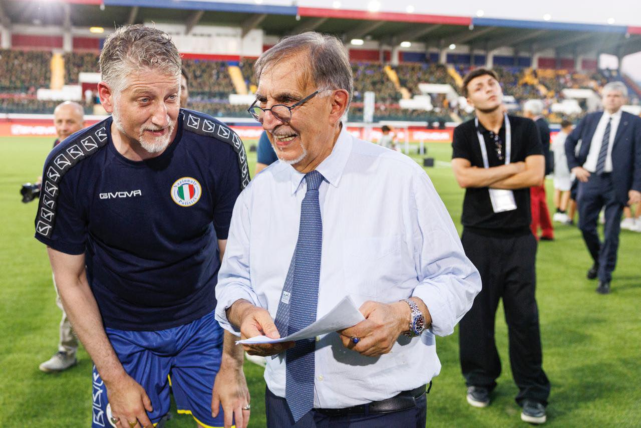 All’Aquila vince la solidarietà (e la Nazionale Cantanti): ministri e parlamentari in campo per la Partita del Cuore