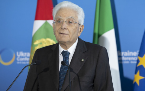 Strage Bologna, Mattarella: “Spietata eversione neofascista contro la Costituzione”