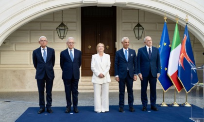 Nuovi agenti dell'Intelligence, Meloni elogia gli eroi silenziosi: "Atto d'amore per la patria"