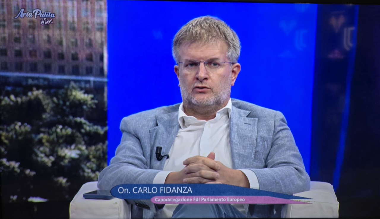 Open Arms, Fidanza (FdI): “Solidarietà a Salvini, ha fatto il proprio dovere”