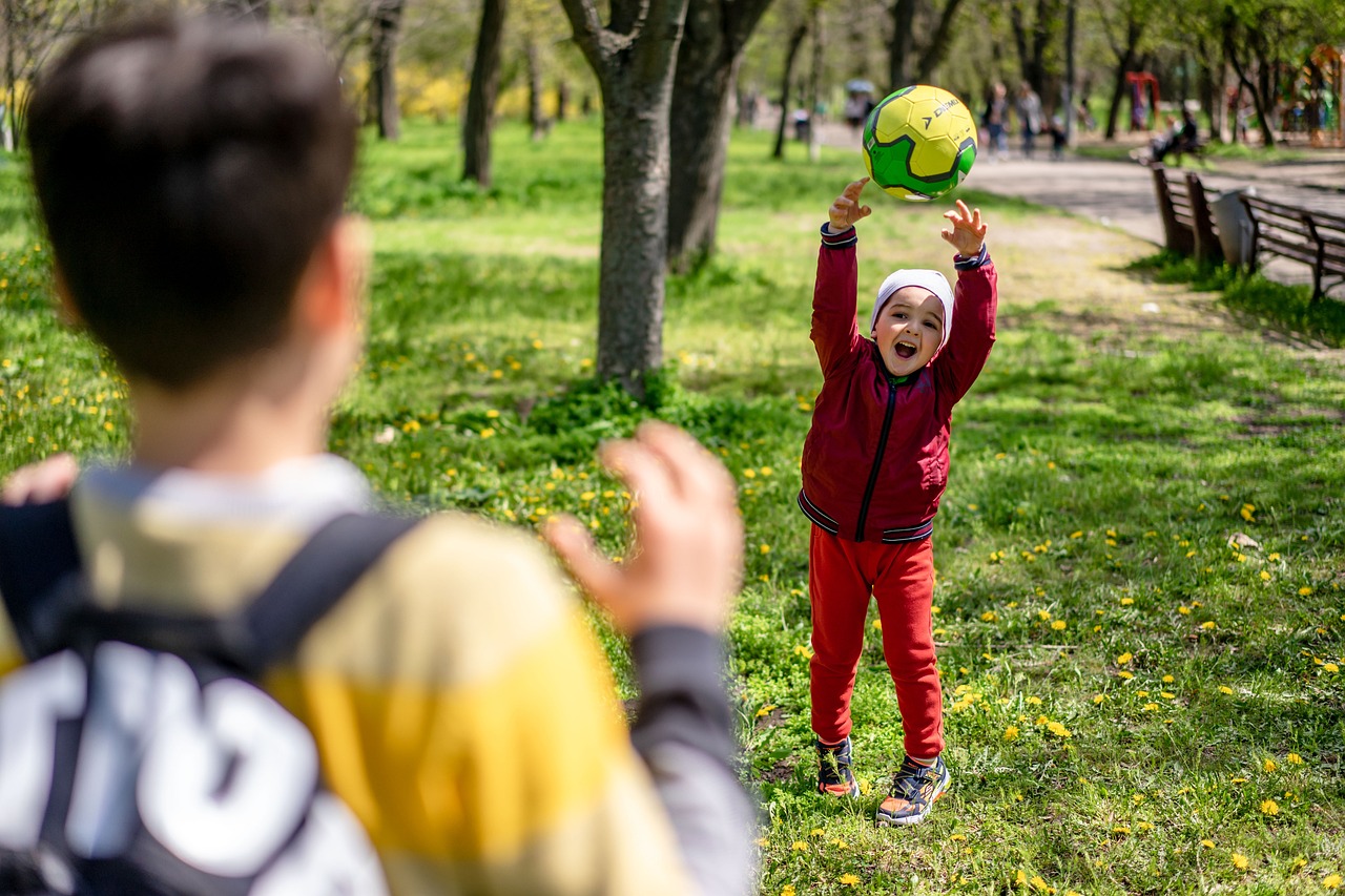 Meritocrazia Italia chiede nuovi investimenti sulla psicomotricità dei bambini