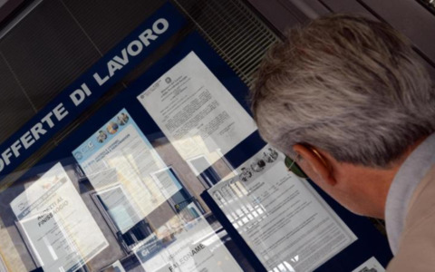 Lavoro: maggio da record per l’occupazione, soprattutto per gli over 50